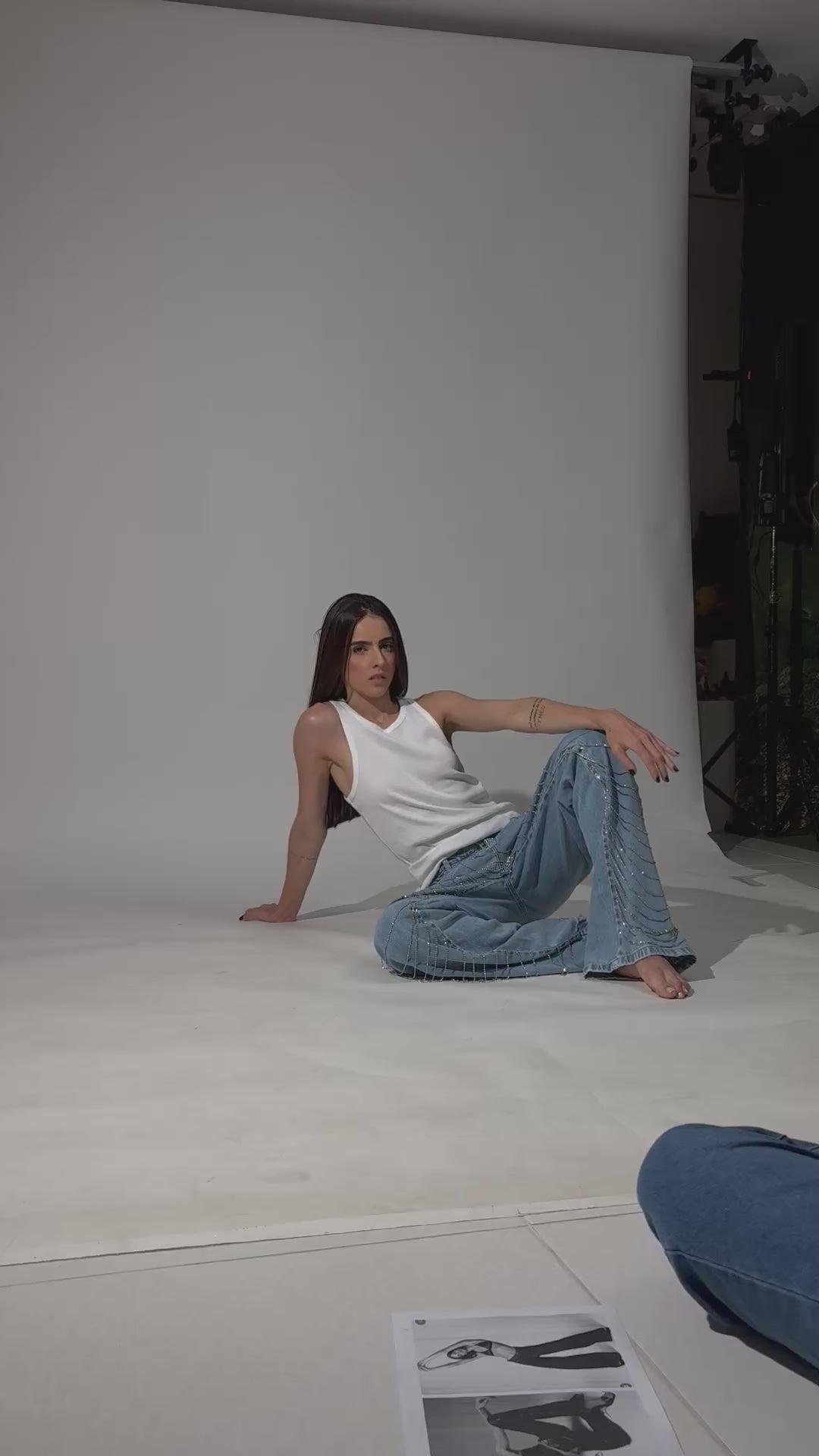 CALÇA JEANS STRASS
